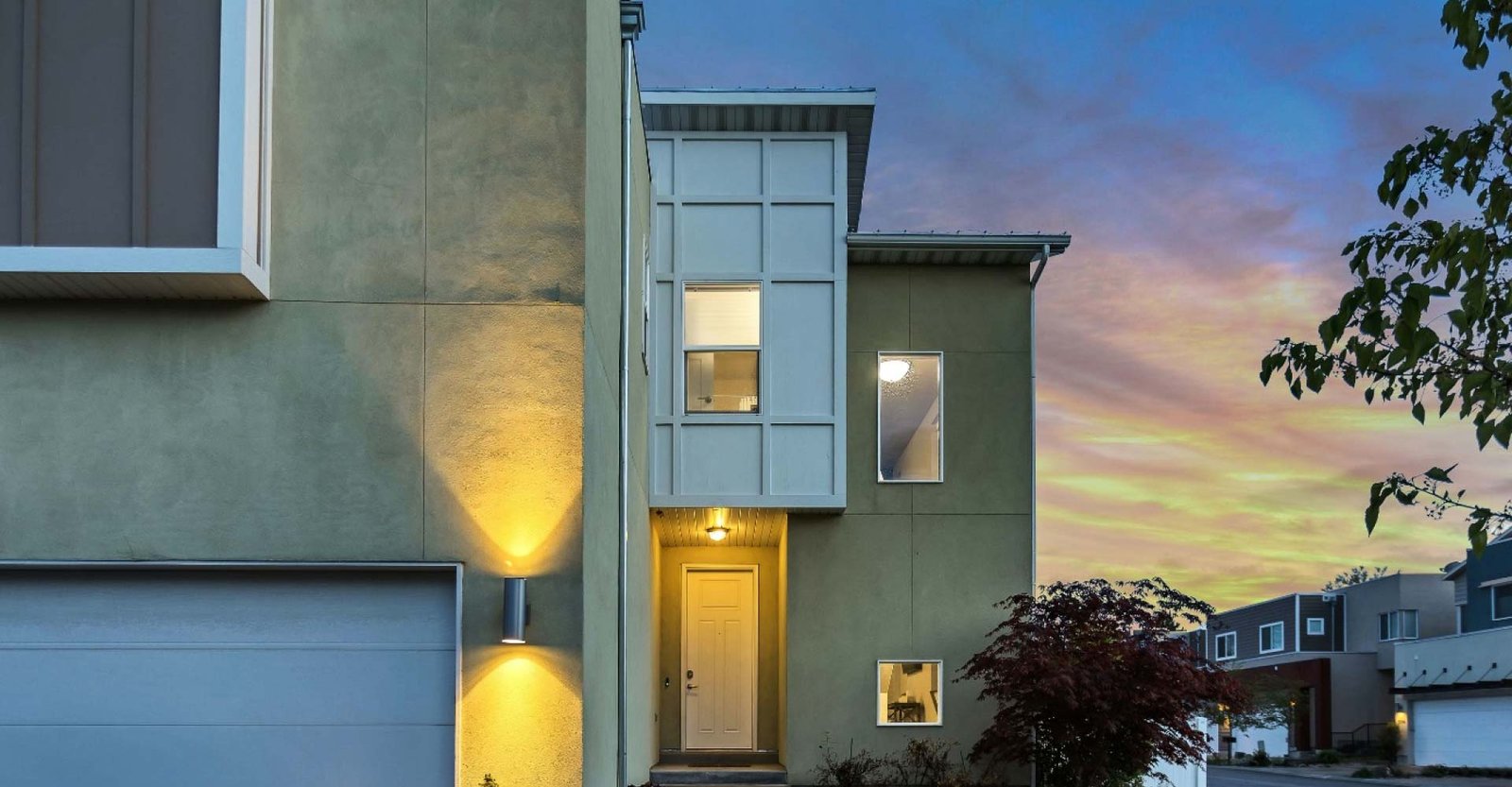 Super luxury duplex villa.